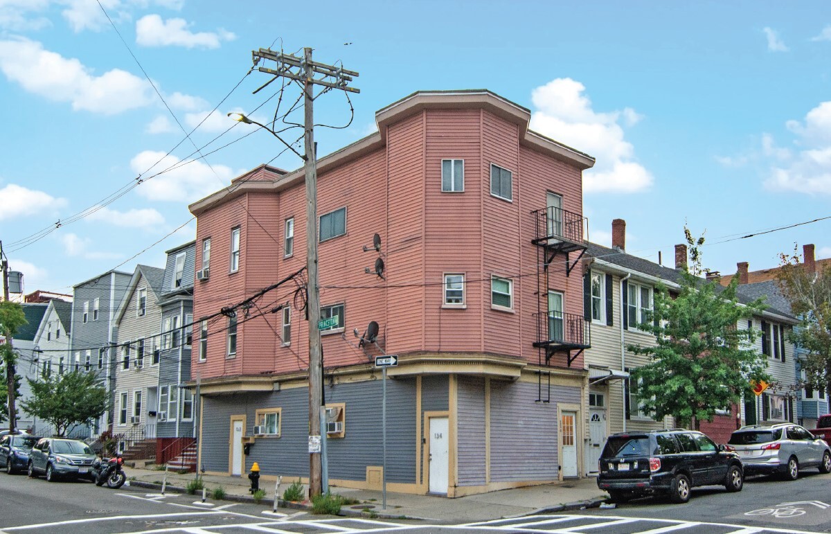 116 Brooks St, Boston, MA for Sale