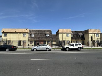 Compton, CA Apartments - 2124 N Santa Fe Ave