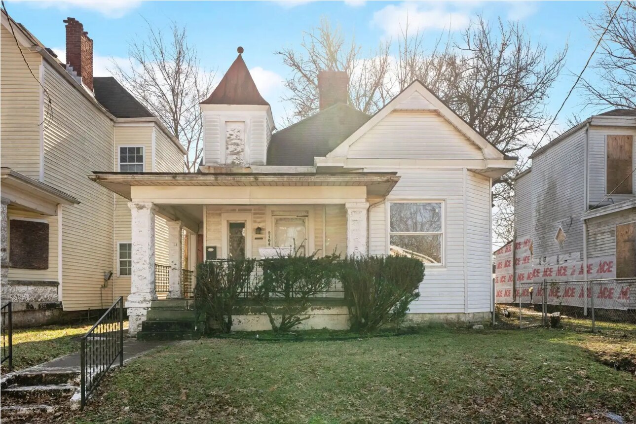 421 E Ormsby Ave, Louisville, KY for Sale