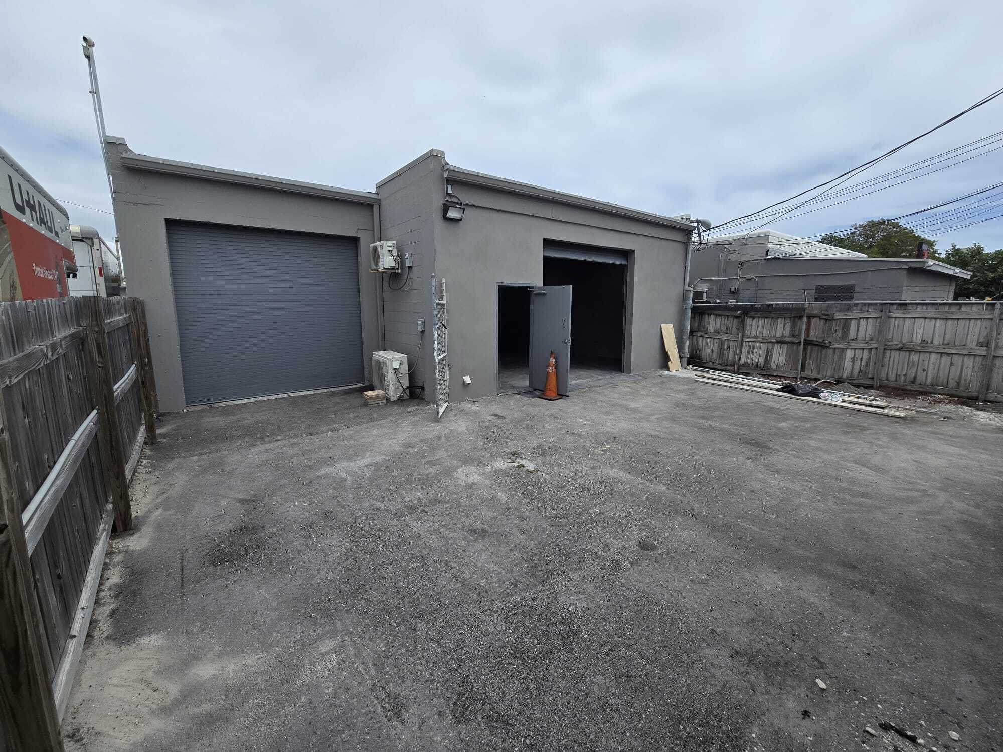 1128 N Federal Hwy, Hollywood, FL for Rent