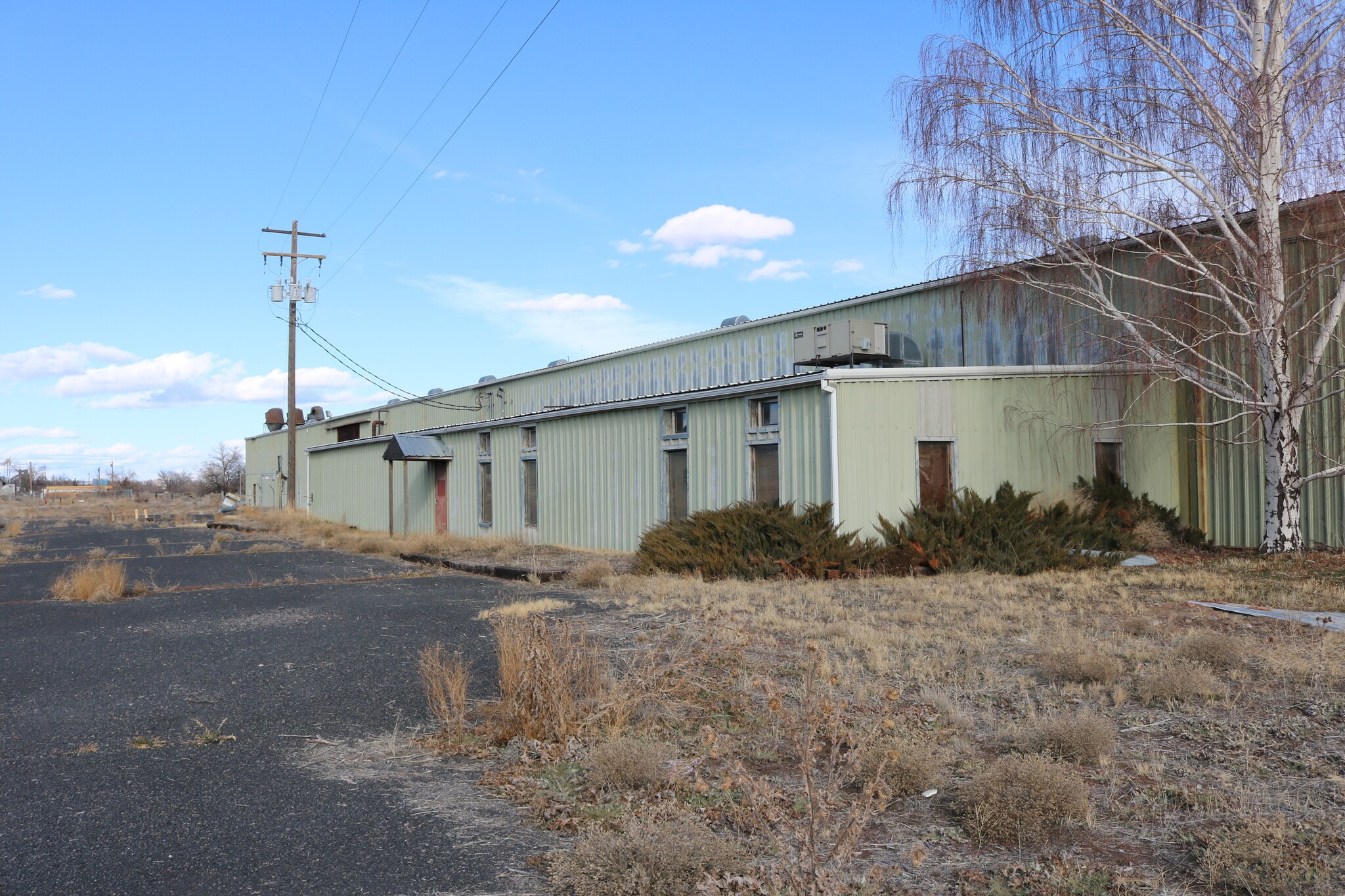 411 Snow Mountain Ave, Hines, OR for Sale