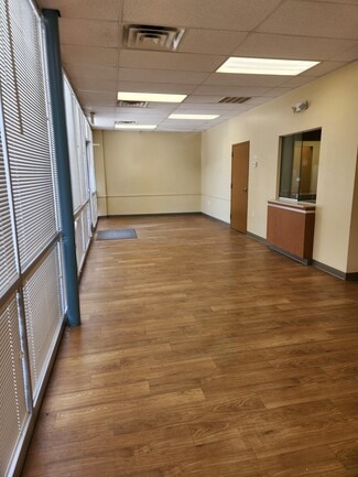 Corpus Christi, TX Office/Retail, Retail - 4300 S Padre Island Dr