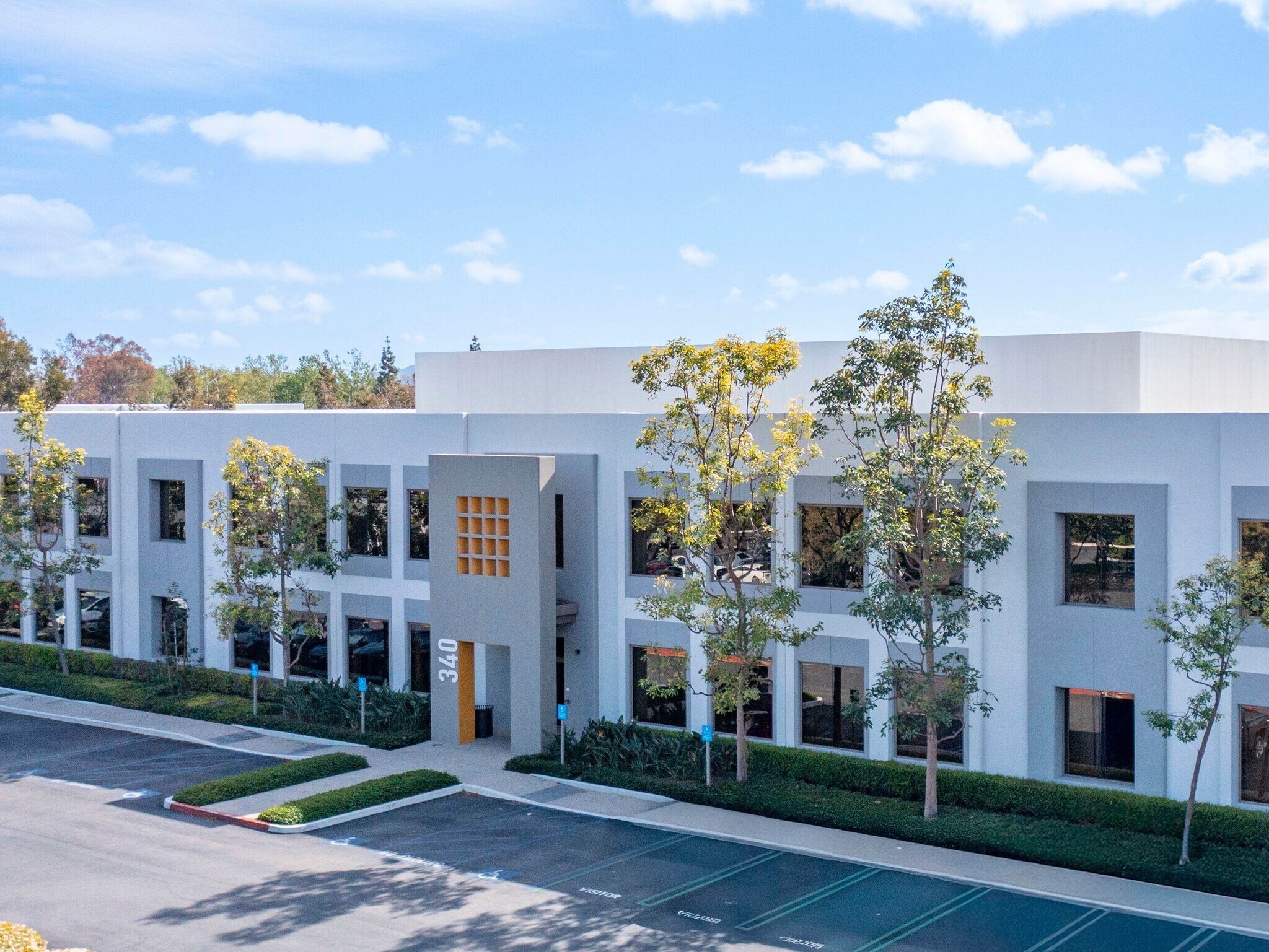200 Commerce Dr, Irvine, CA for Rent