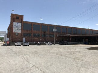 North Kansas City, MO Self-Storage Facilities - 999 Bedford Rd