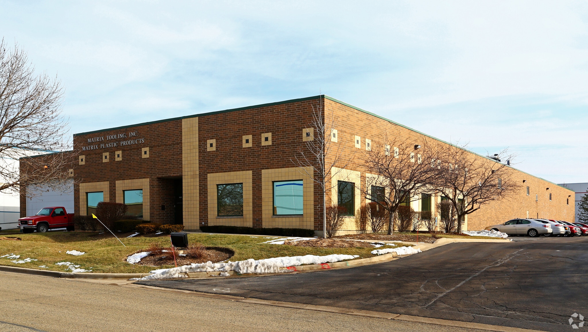 949 Aec Dr, Wood Dale, IL for Sale