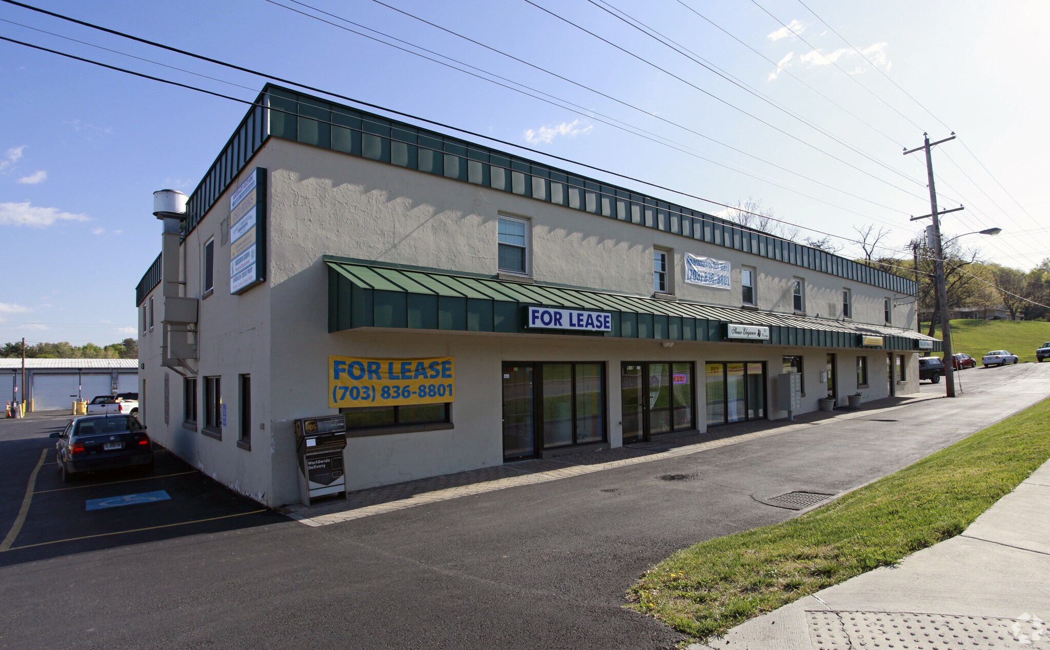 916-922 John Marshall Hwy, Front Royal, VA for Rent