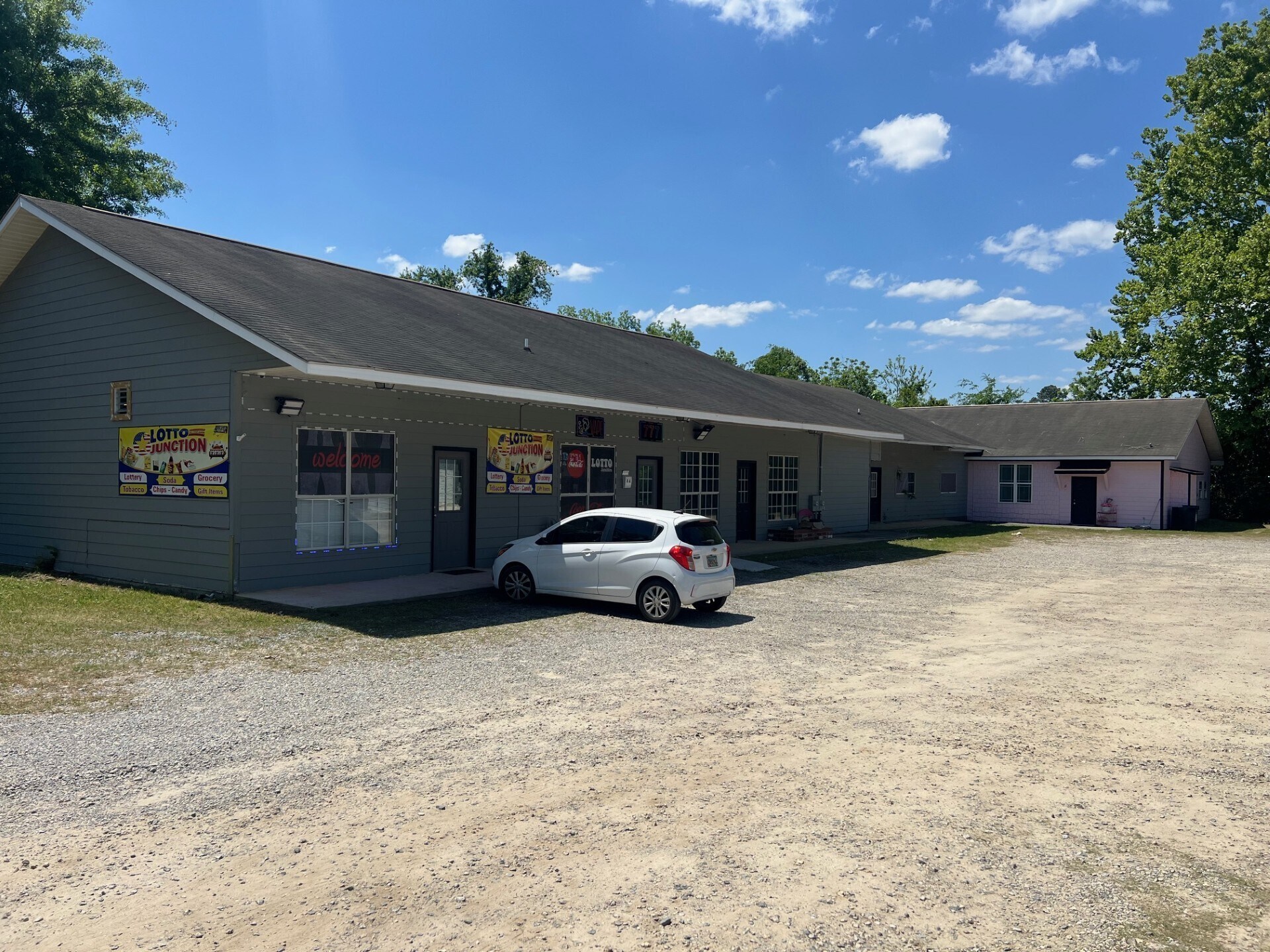 8 Mashburn St, Hawkinsville, GA for Rent