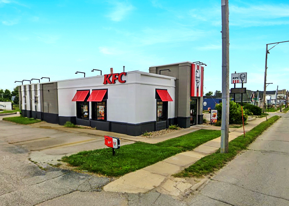 1925 7th Ave, Marion, IA for Rent