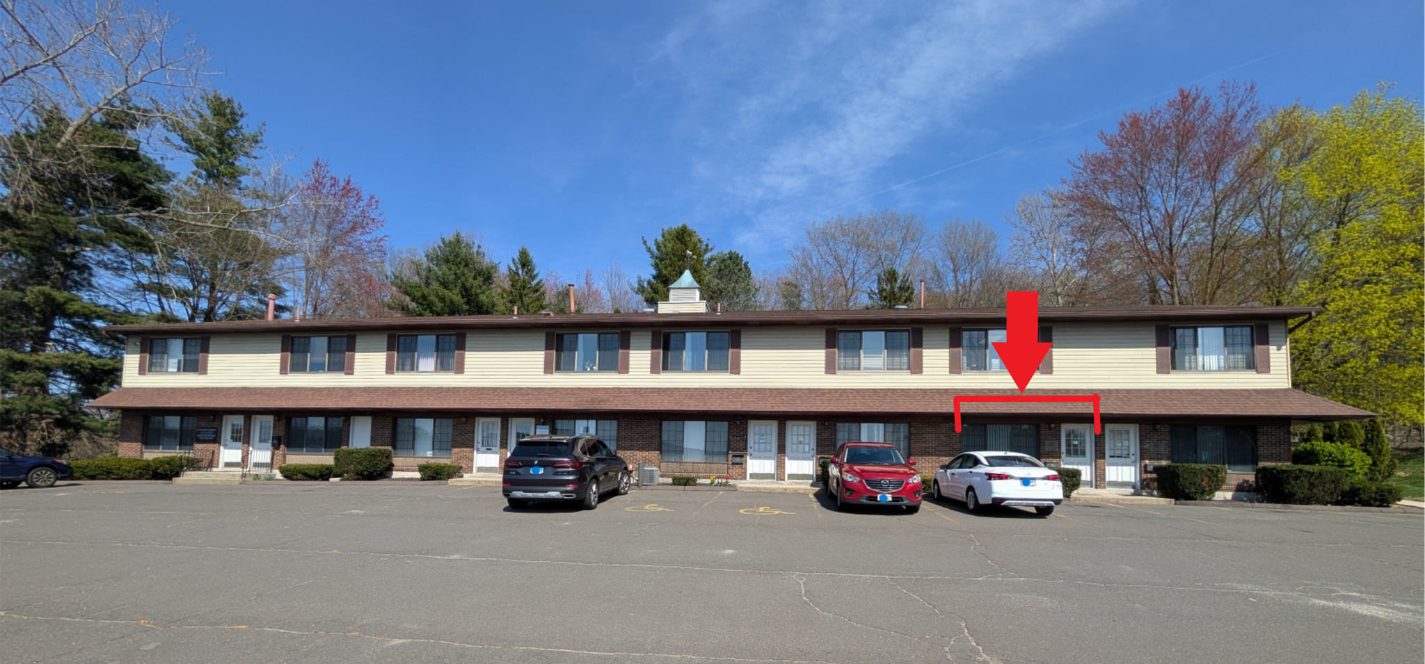 211 Schraffts Dr, Waterbury, CT for Rent