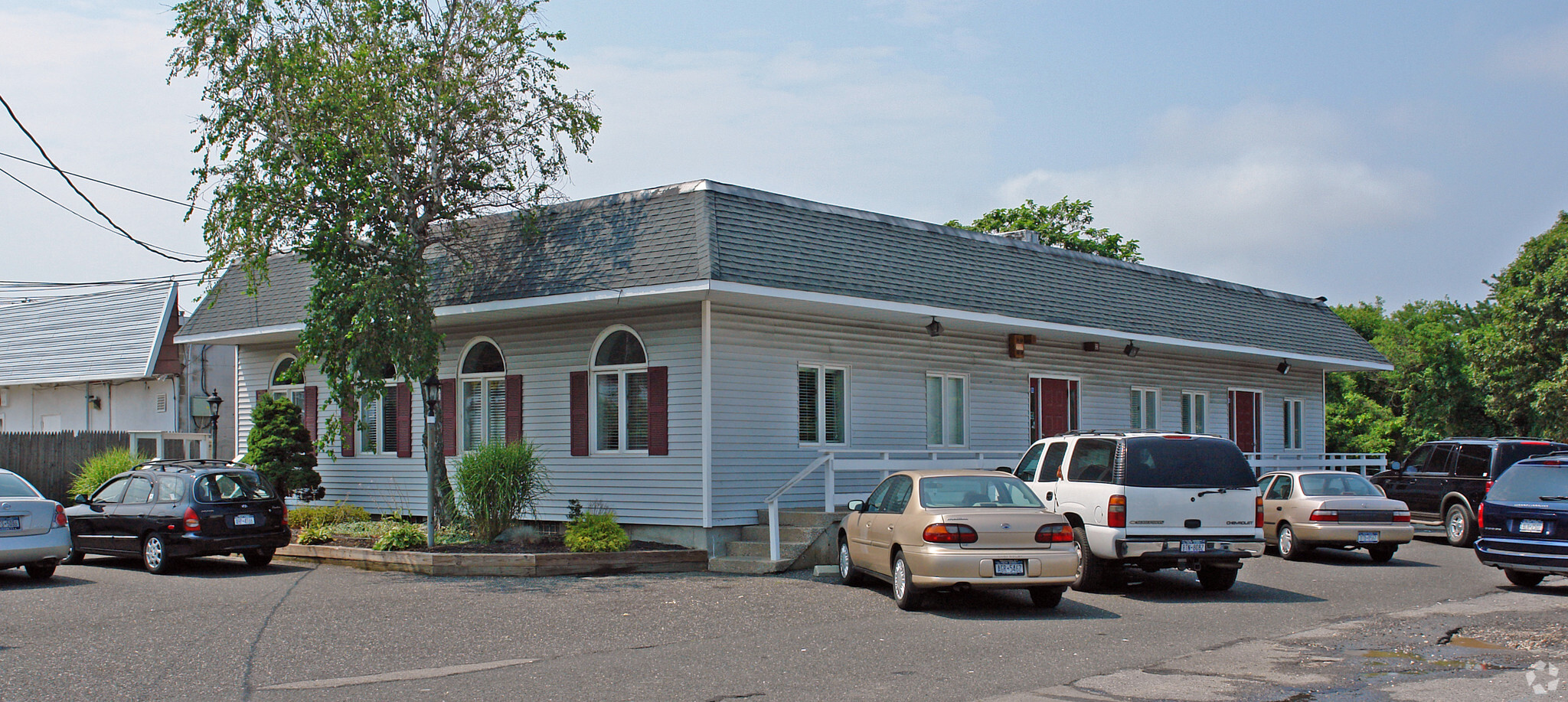 911 Montauk Hwy, Shirley, NY for Rent