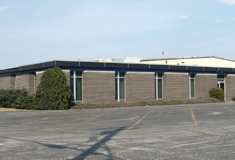 3300 Washington St, Waukegan, IL for Sale