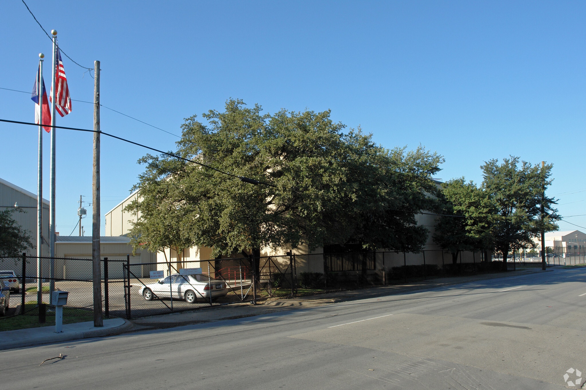 1031 S Haskell Ave, Dallas, TX for Rent