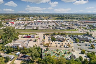 Saint Joseph, MO Sports and Entertainment - 5328 N Belt Hwy