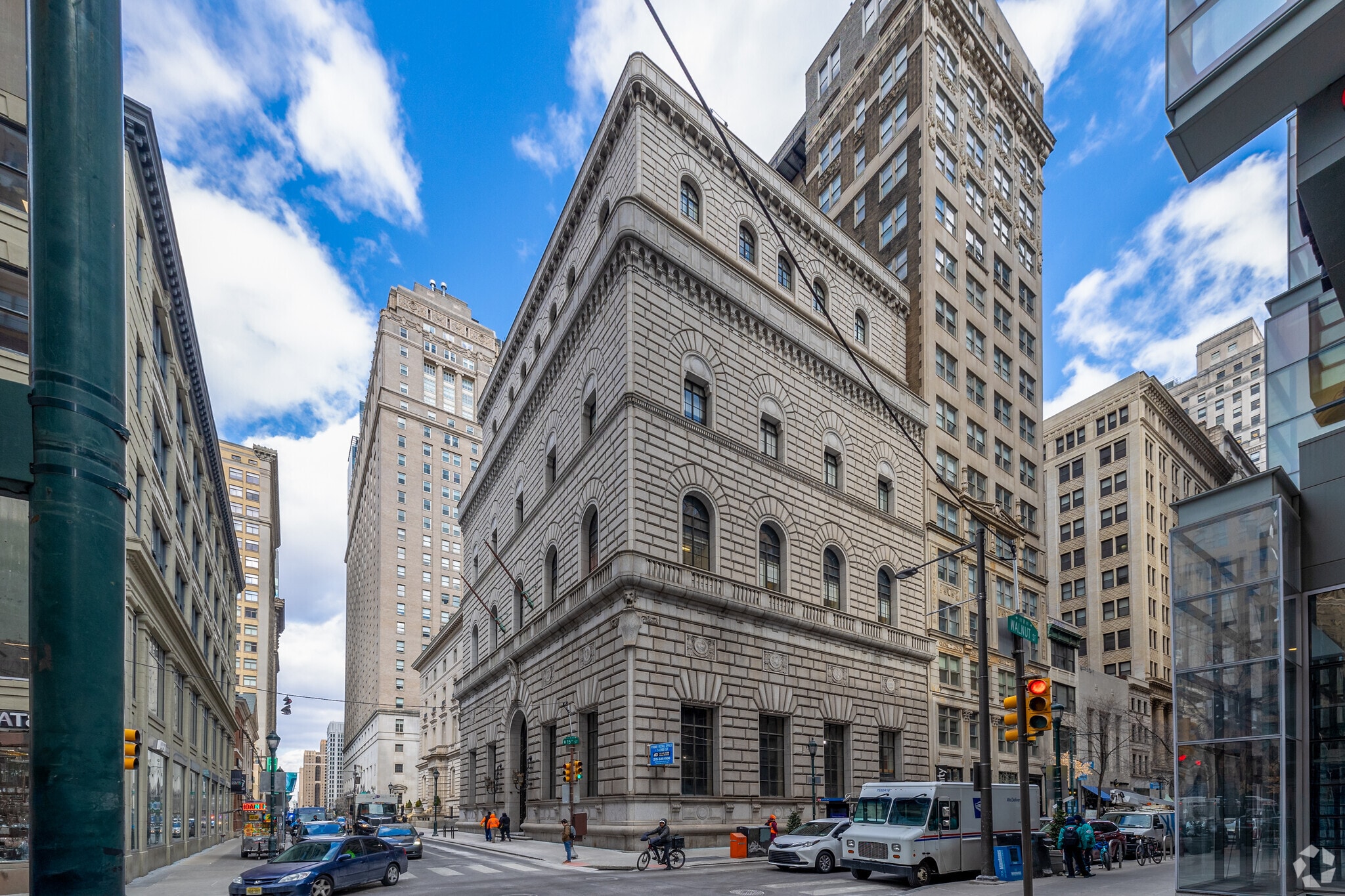 1435-1441 Walnut St, Philadelphia, PA for Rent