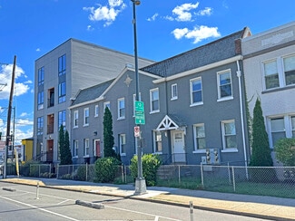 Washington, DC Apartments - 1719 W Virginia Ave NE