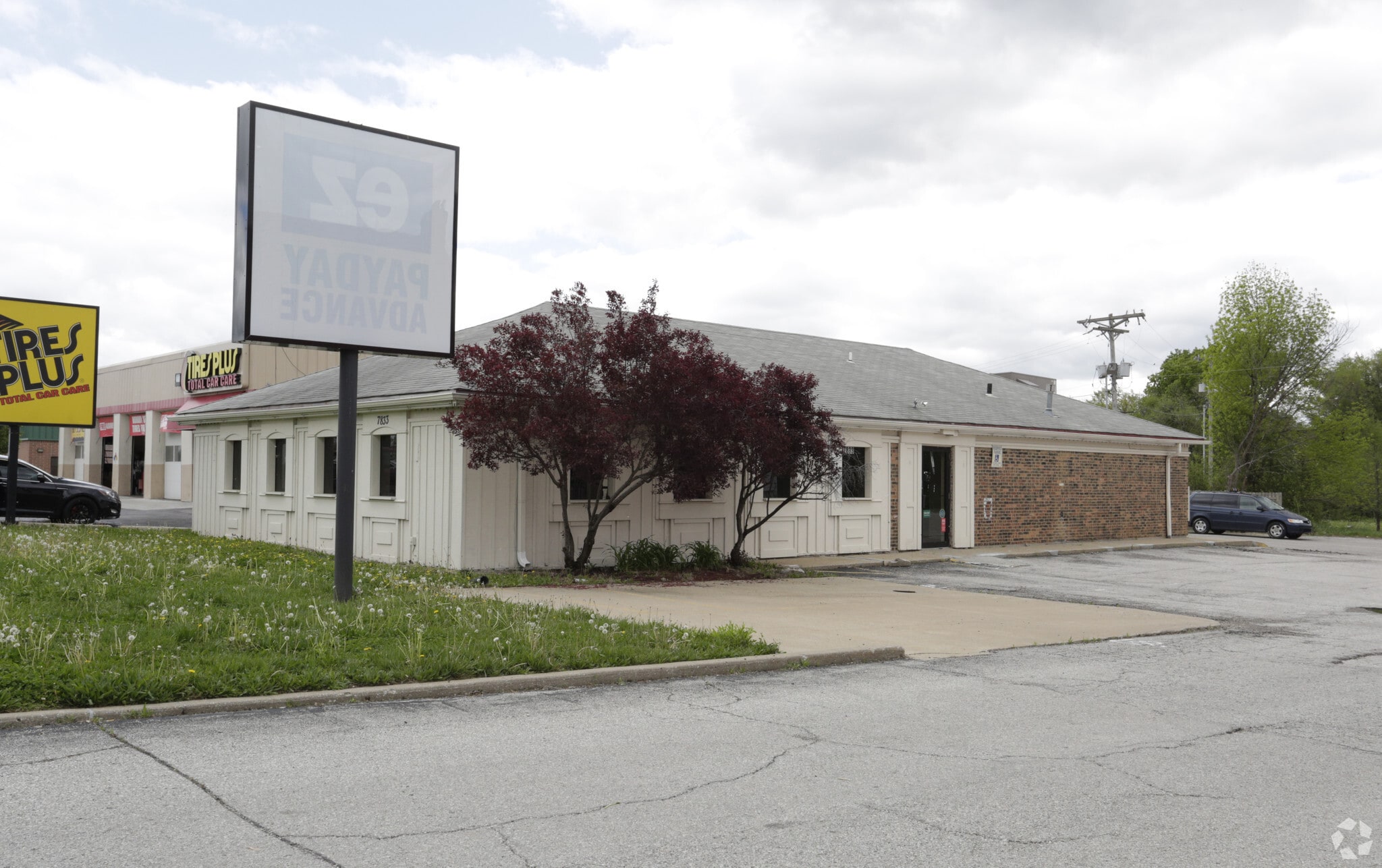 7833 State Ave, Kansas City, KS for Sale