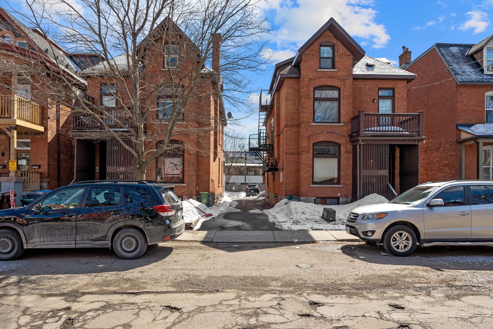 488-490 Gilmour St, Ottawa, ON for Sale