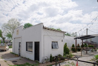 Fayetteville, AR Retail - 563 W Martin Luther King Blvd
