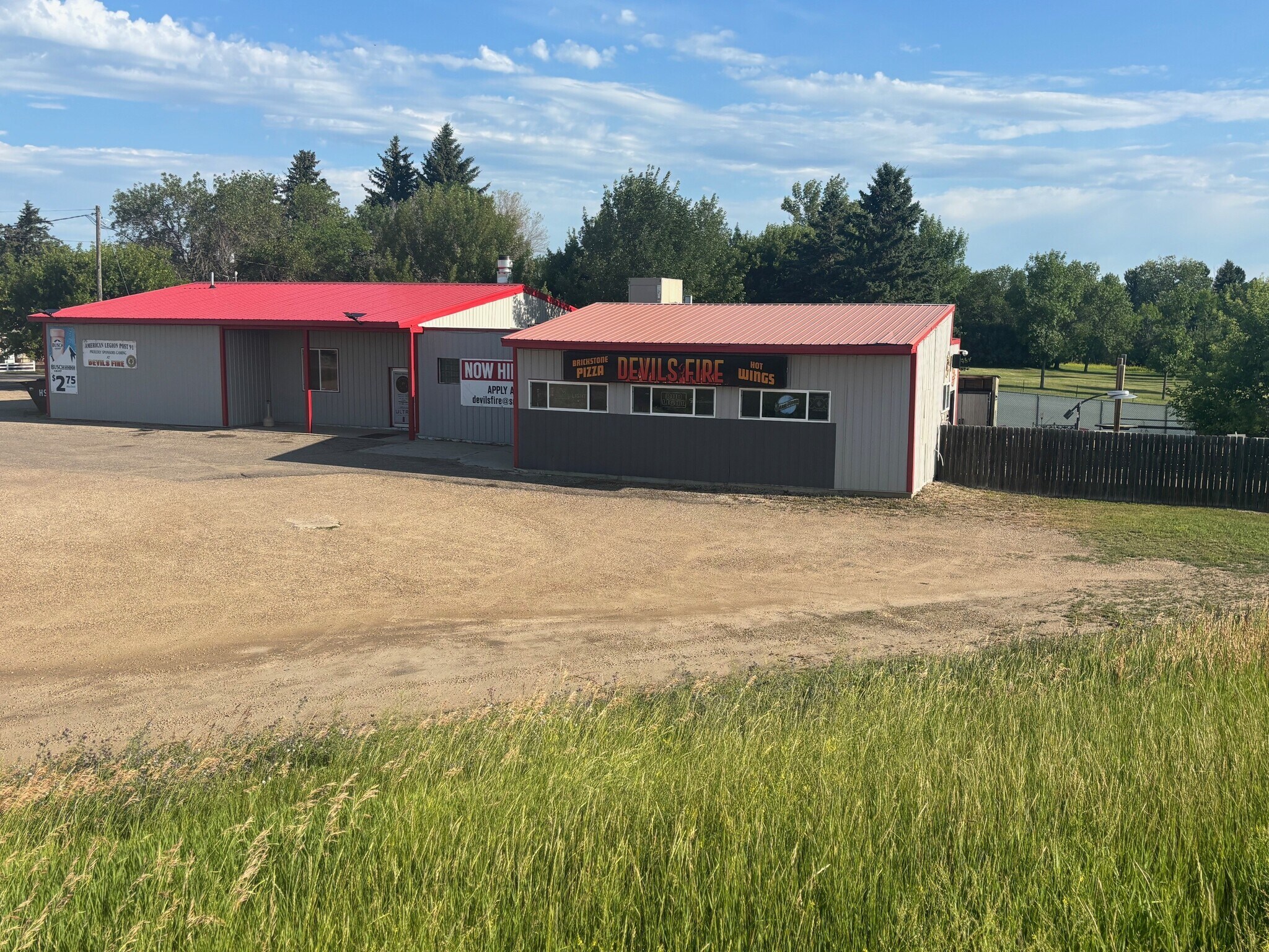 501 S Pleasant Ave, Surrey, ND for Rent