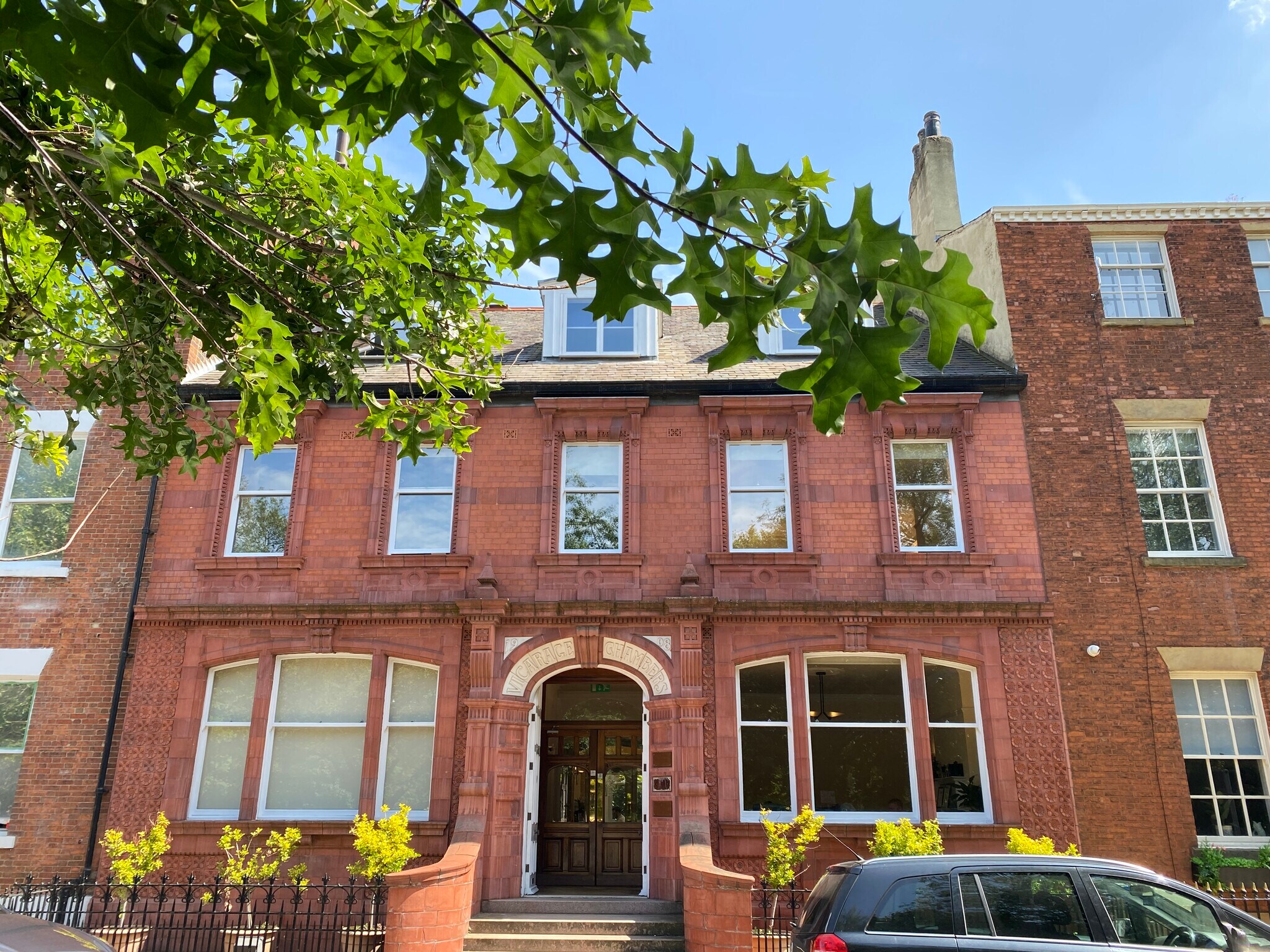 9 Park Sq E, Leeds, WYK for Rent