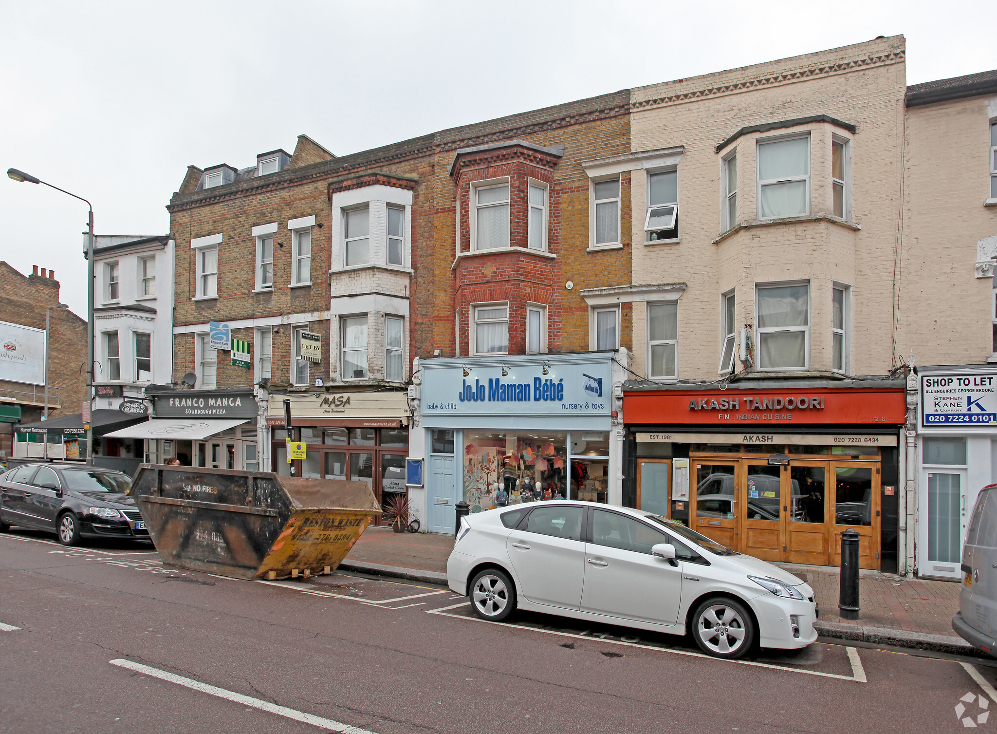 72 Northcote Rd, London, LND for Rent