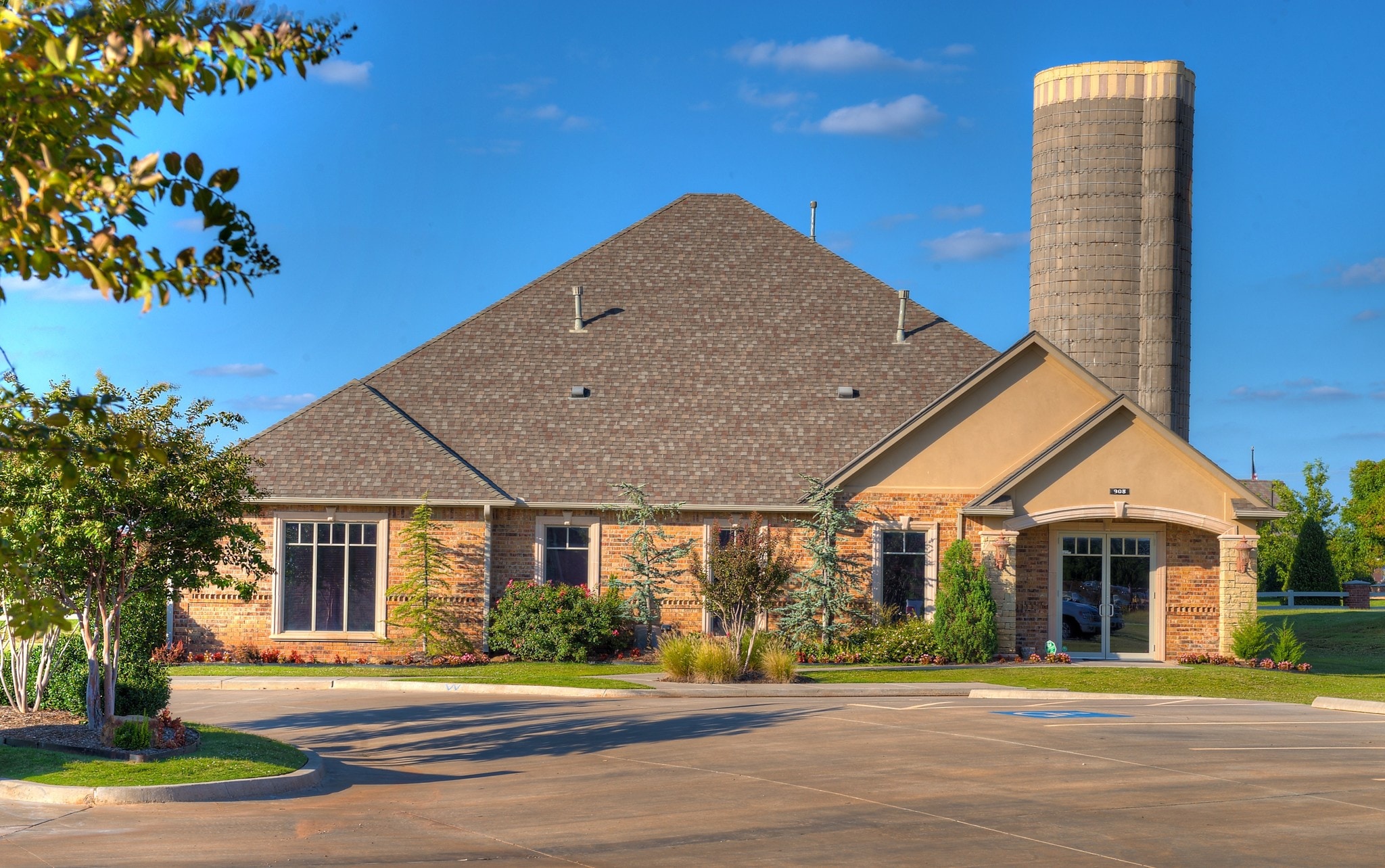 908 SW 107th St, Oklahoma City, OK for Rent