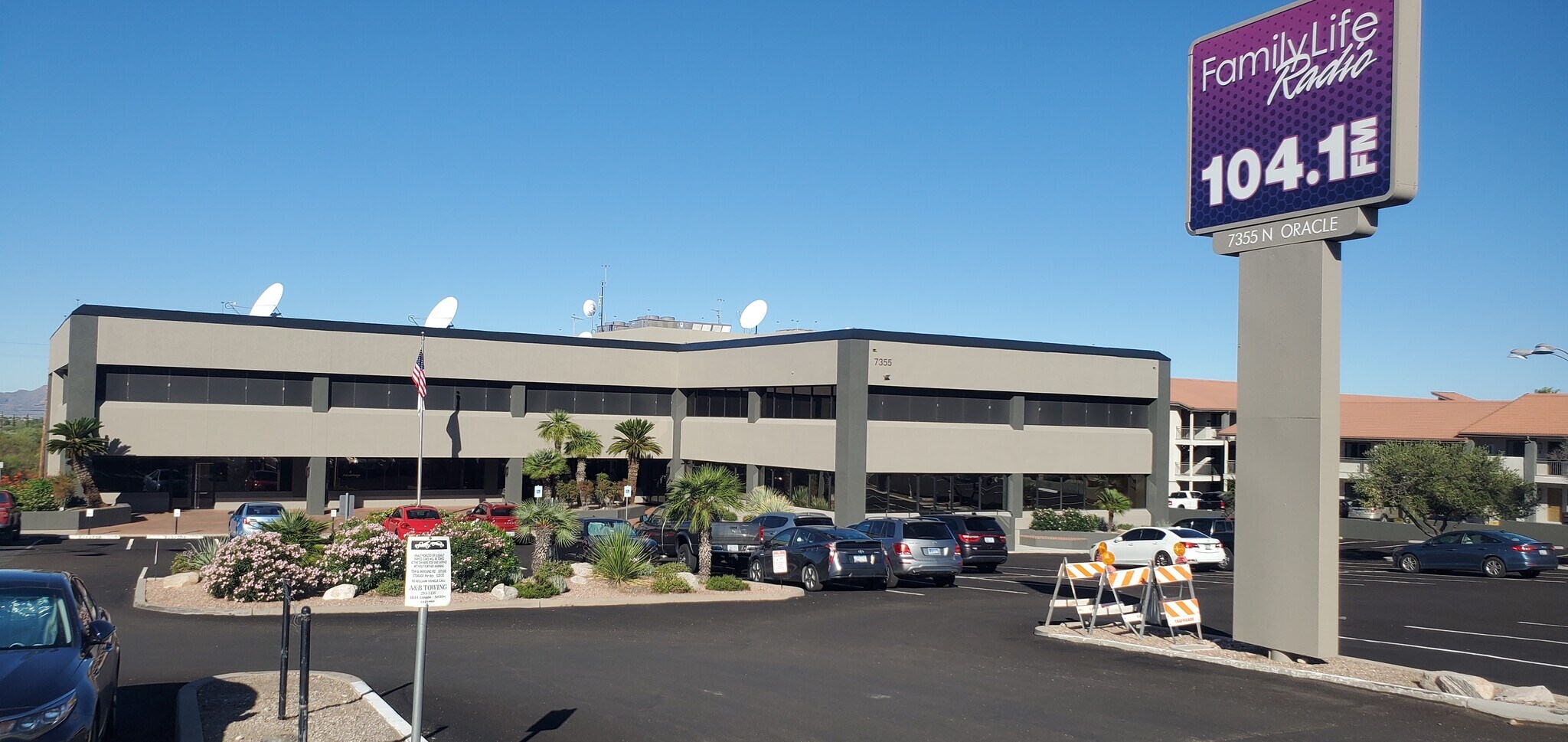 7355 N Oracle Rd, Tucson, AZ for Rent