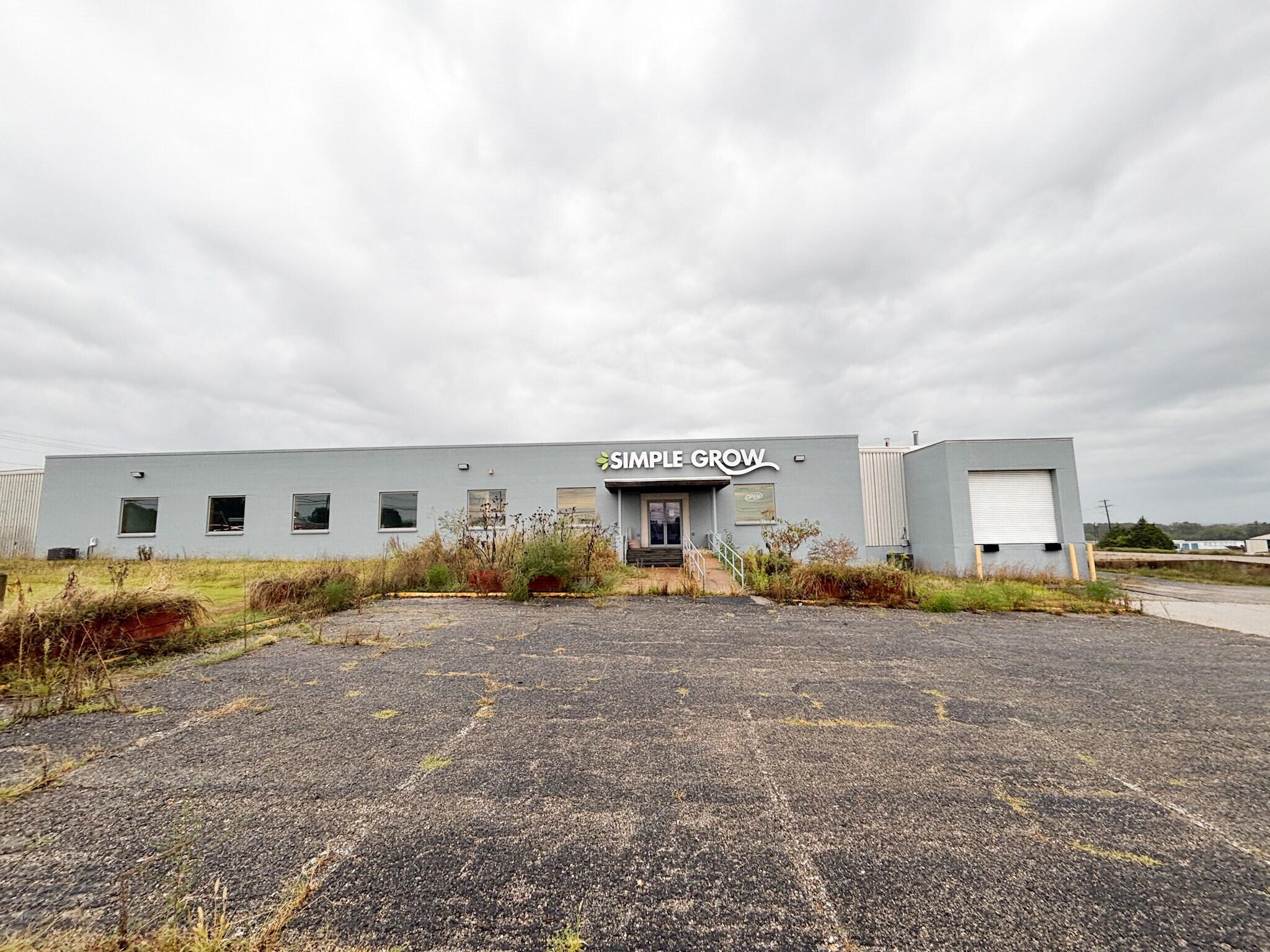 1475 S Sam Houston Blvd, Houston, MO for Sale