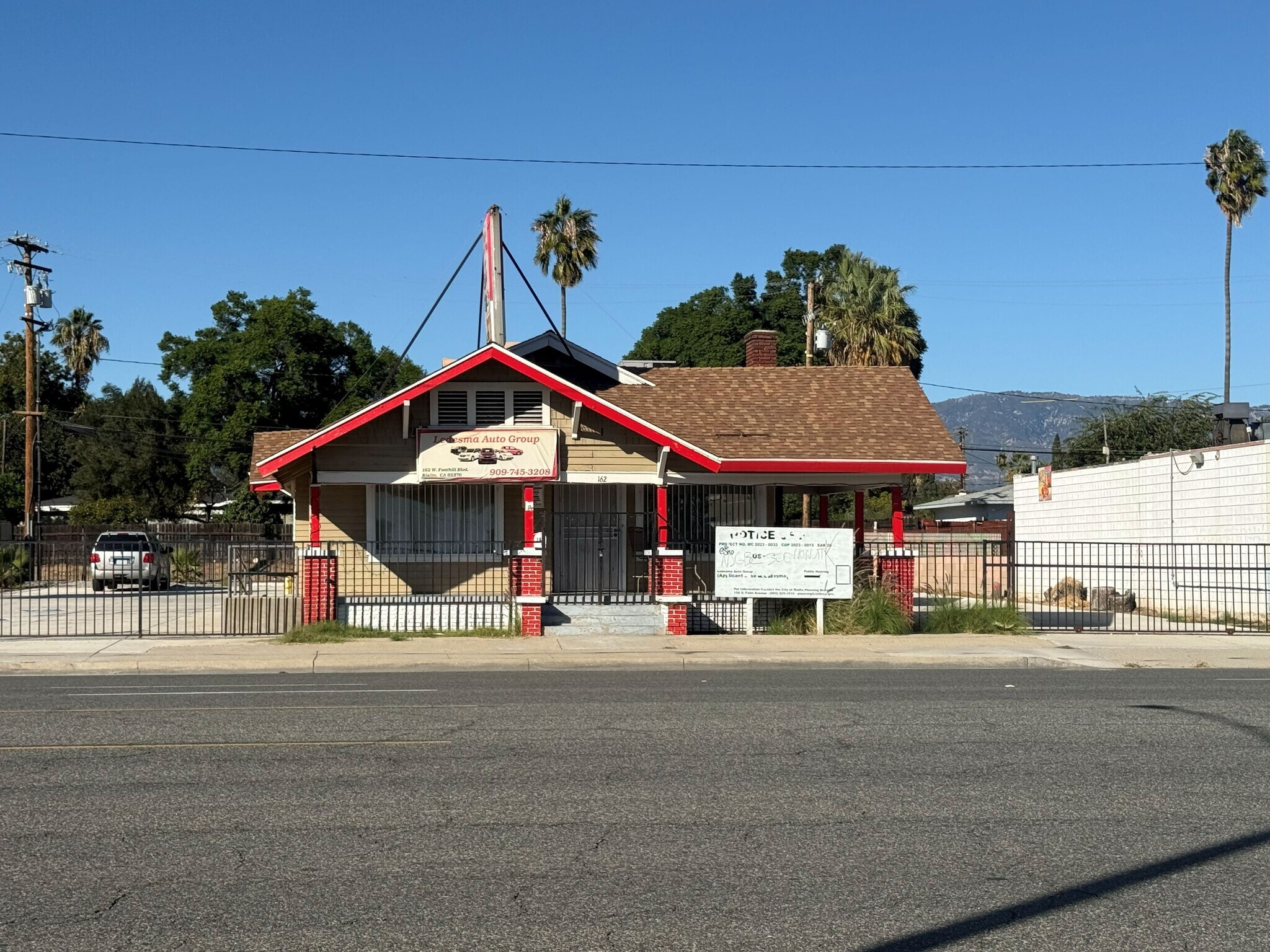 162 W Foothill Blvd, Rialto, CA for Sale