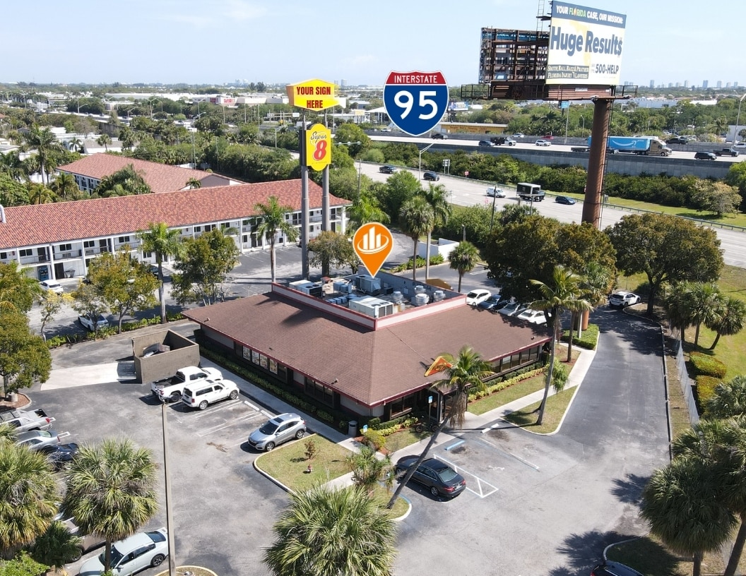 4102 W Blue Heron Blvd, Riviera Beach, FL for Sale