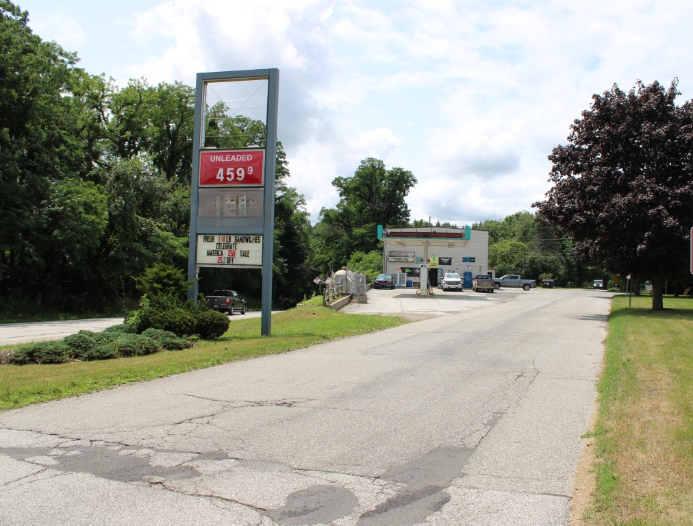 10543 Old Lake Rd, Lake City, PA for Sale