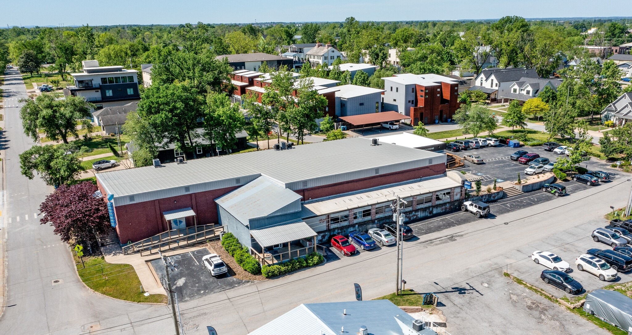 406 SE 5th St, Bentonville, AR for Sale