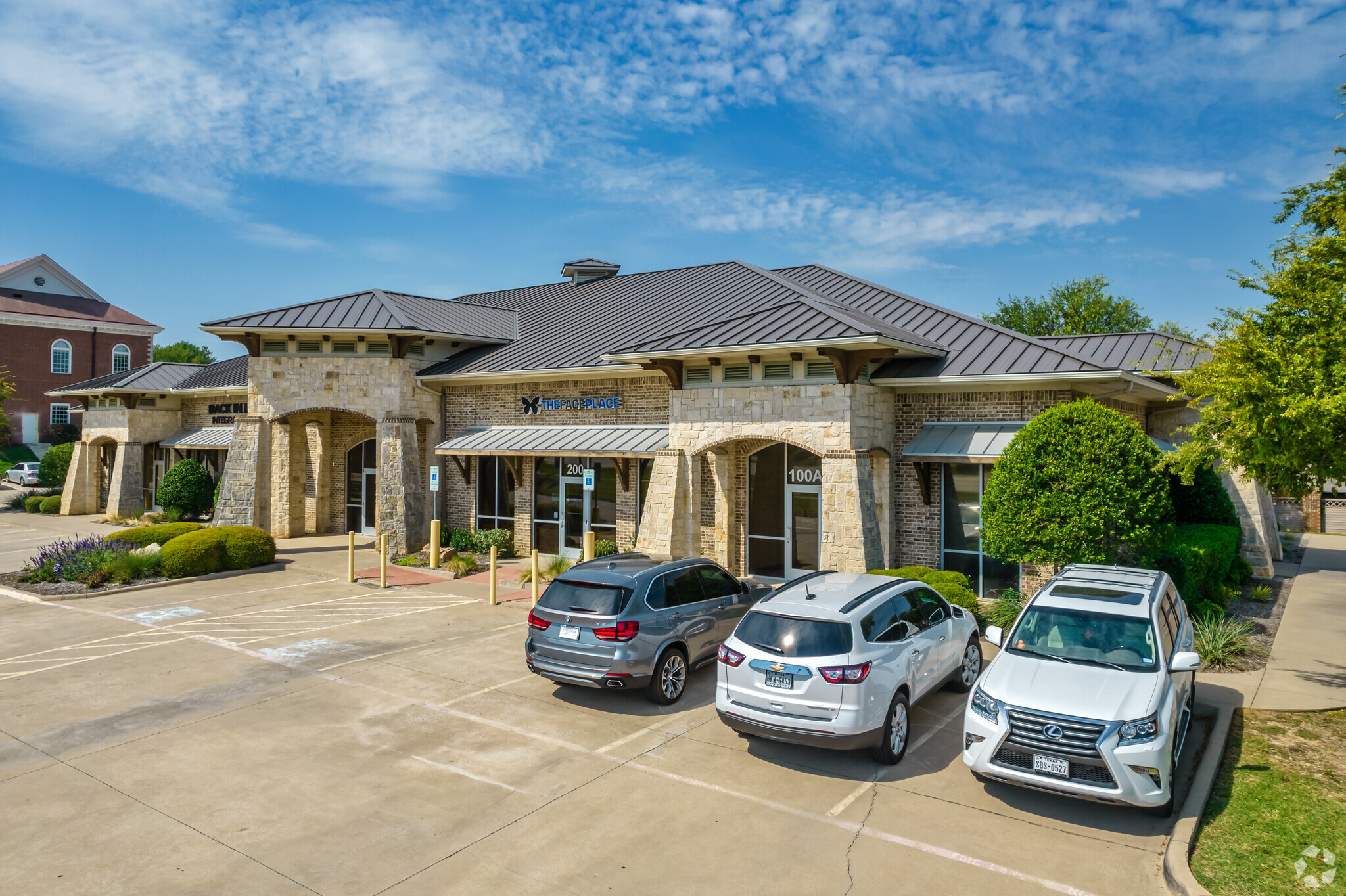 104-106 Grapevine Hwy, Hurst, TX for Sale