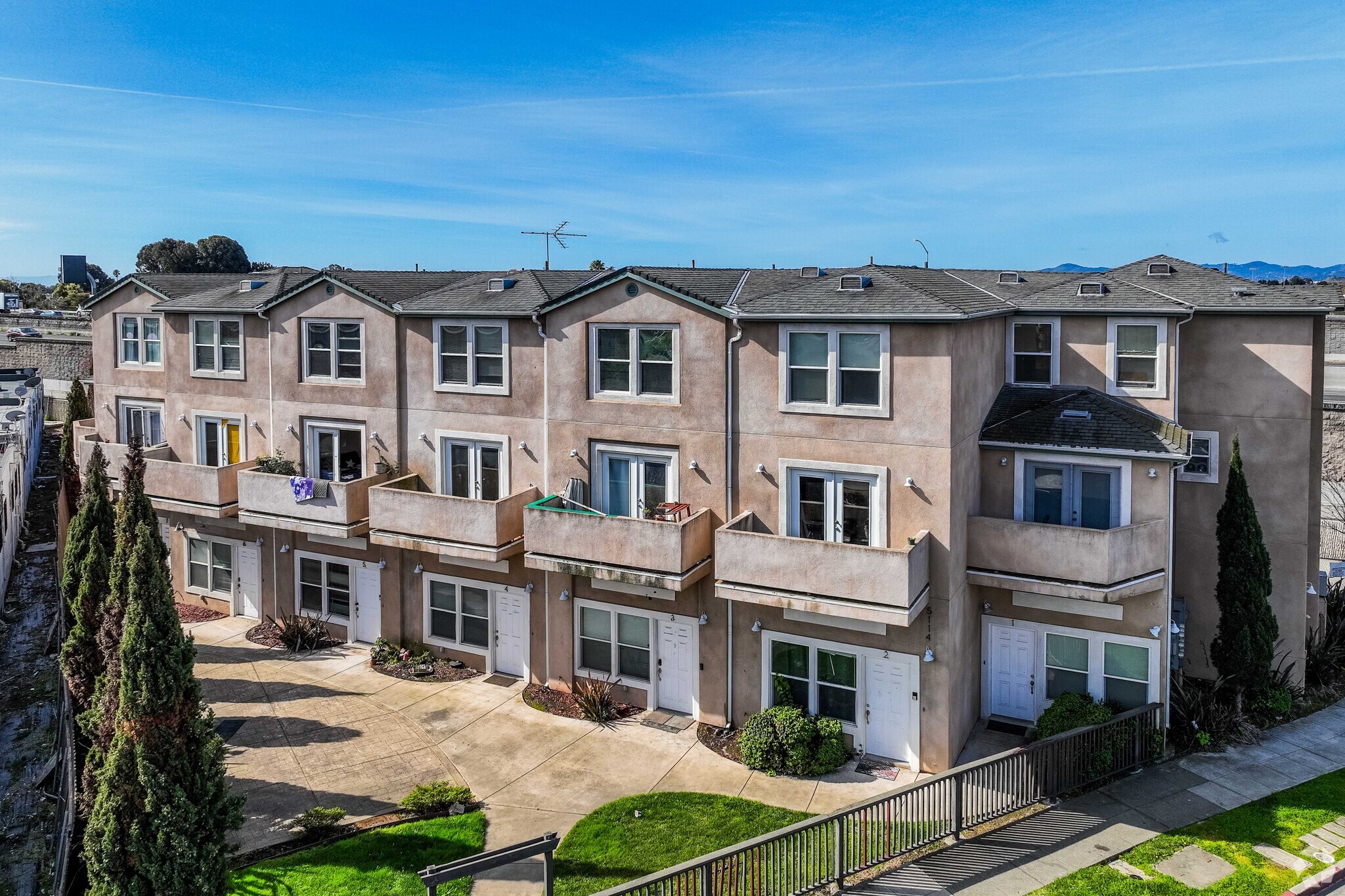 5114 Wall Ave, Richmond, CA for Sale