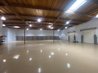 Carlsbad, CA Warehouse - 2221 Las Palmas Dr