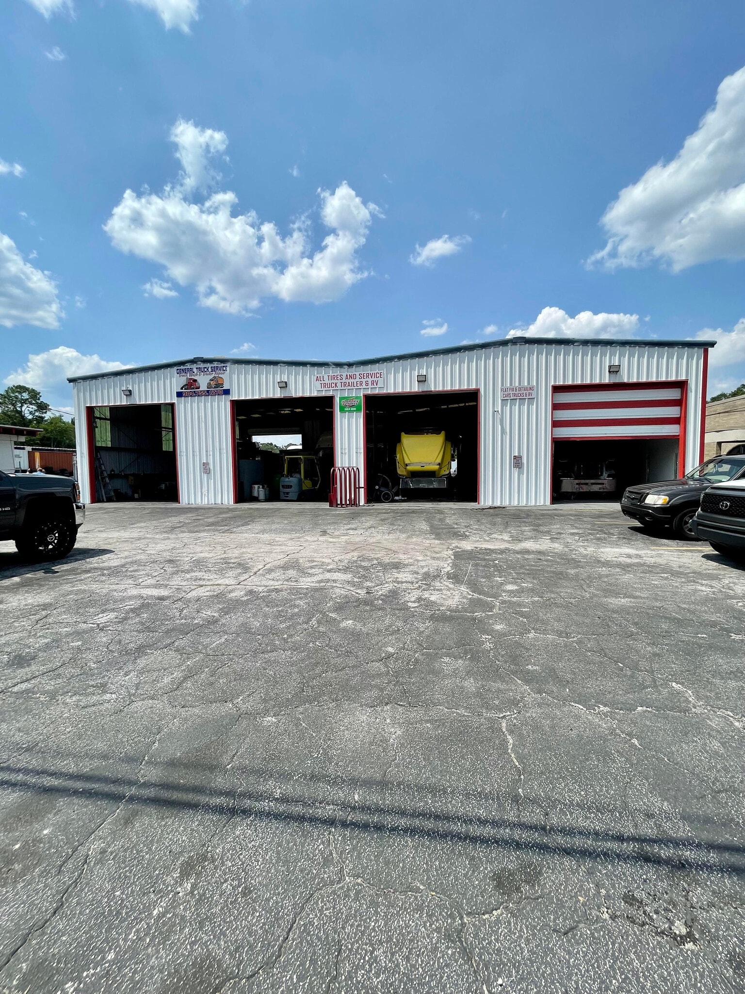 7443 Wilson Blvd, Jacksonville, FL for Rent