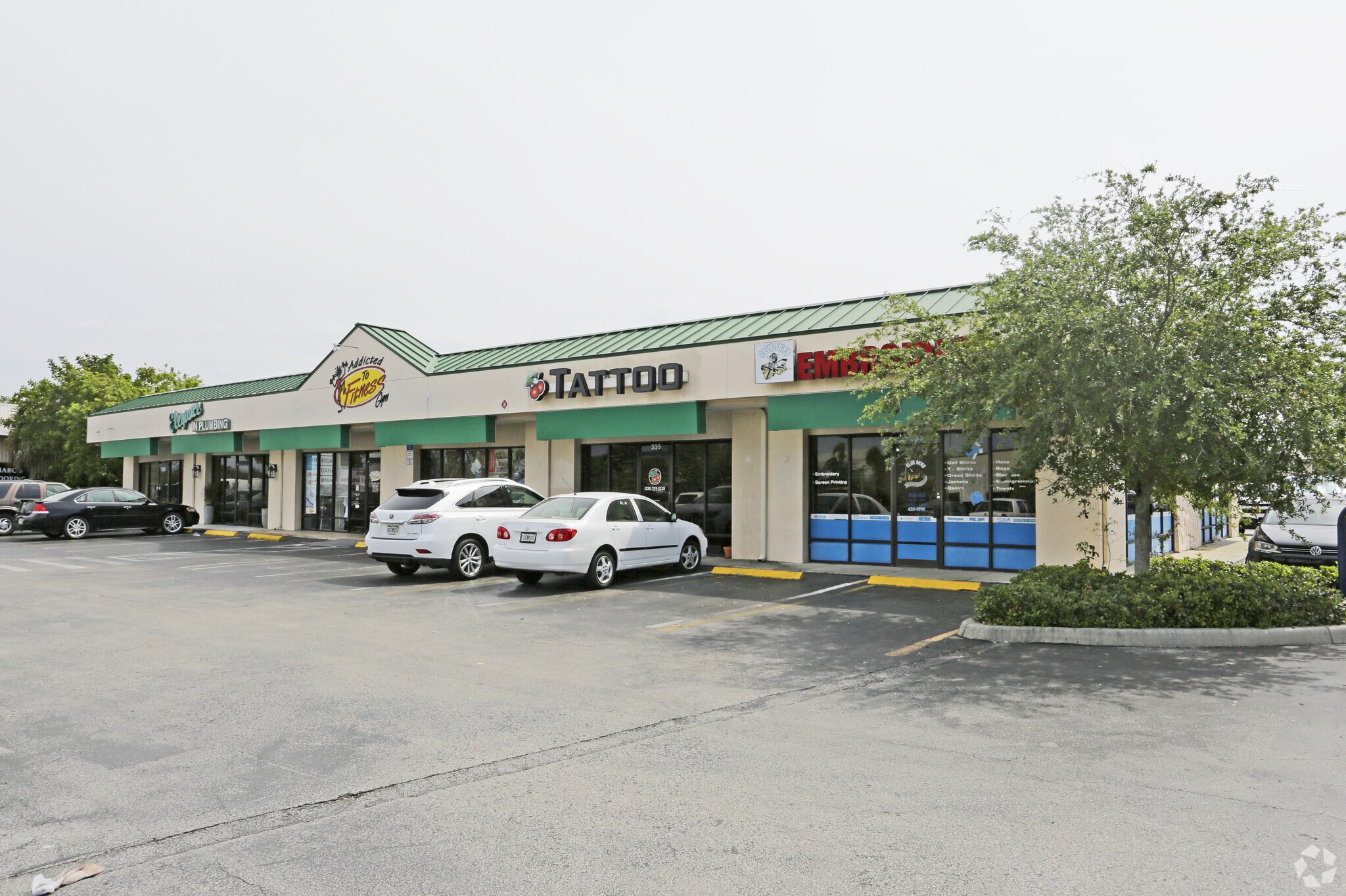 281351 Airport Rd S Naples, FL 34104 Shopping Center Property for