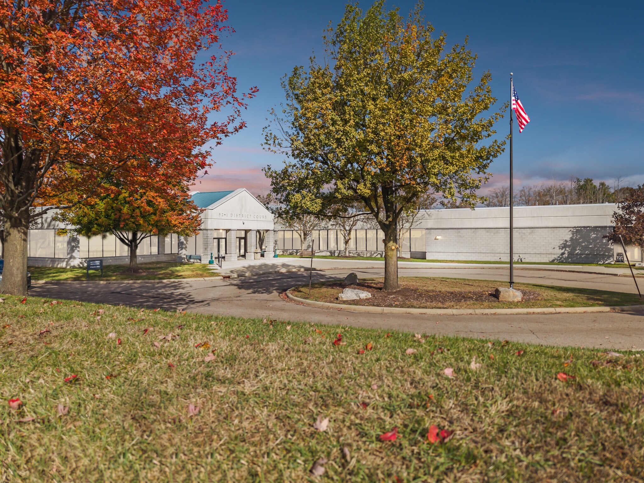 48150 Grand River Ave, Novi, MI for Sale