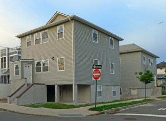 Far Rockaway, NY Apartments - 319 Beach 44Th St