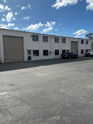 Orlando, FL Industrial - 2100-2122 W Central Blvd