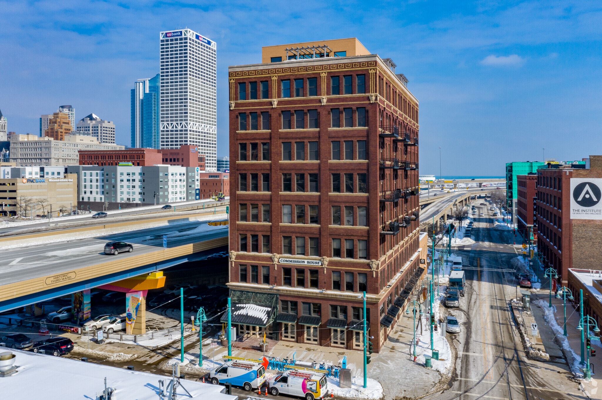 400 N Broadway, Milwaukee, WI for Rent
