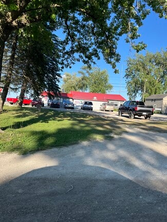 Standish, MI Restaurant - 5327 Shady Ln