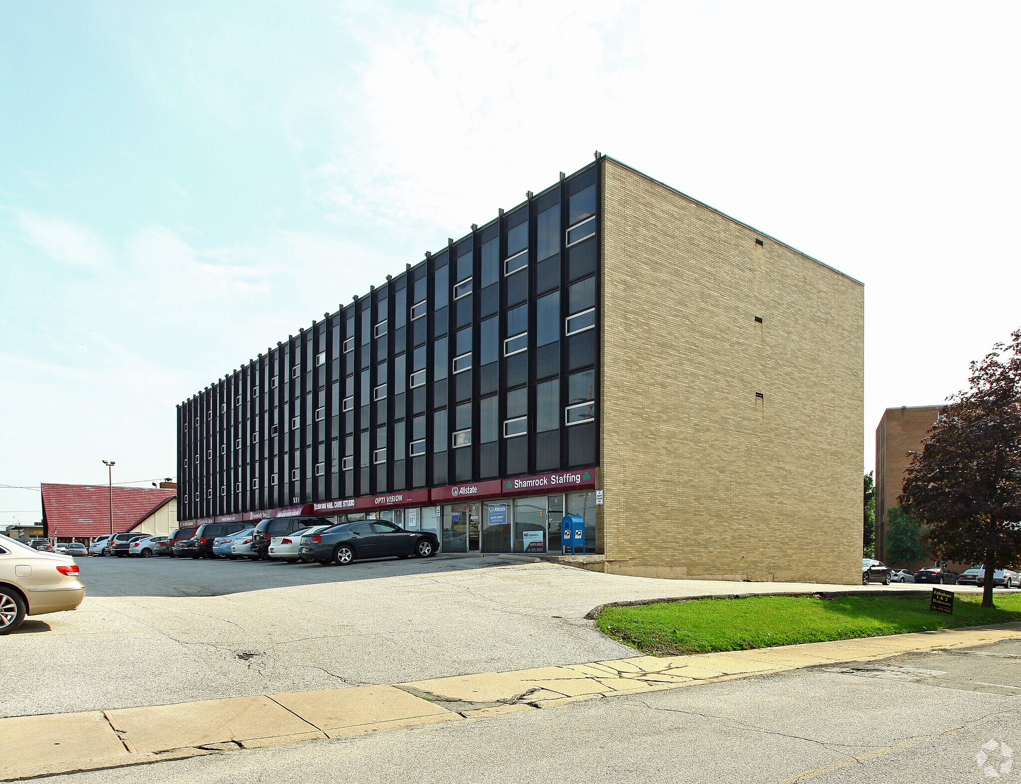5311 Northfield Rd Bedford, OH 44146 Office Property for Sale on