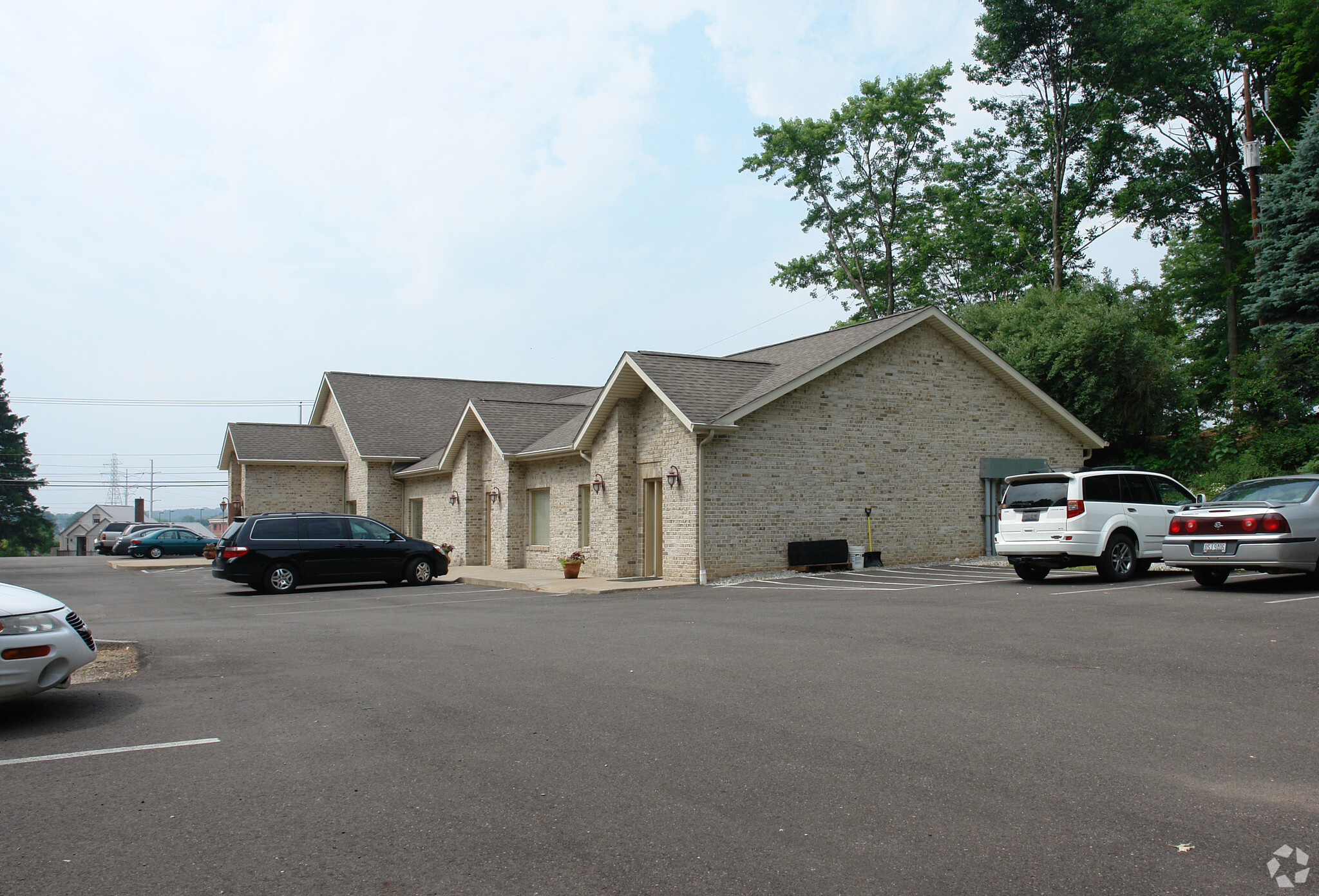4503 Fulton Dr NW, Canton, OH for Rent
