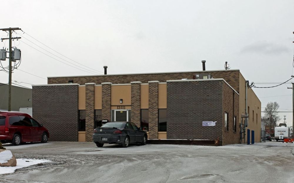 13111 Newburgh Rd, Livonia, MI for Rent