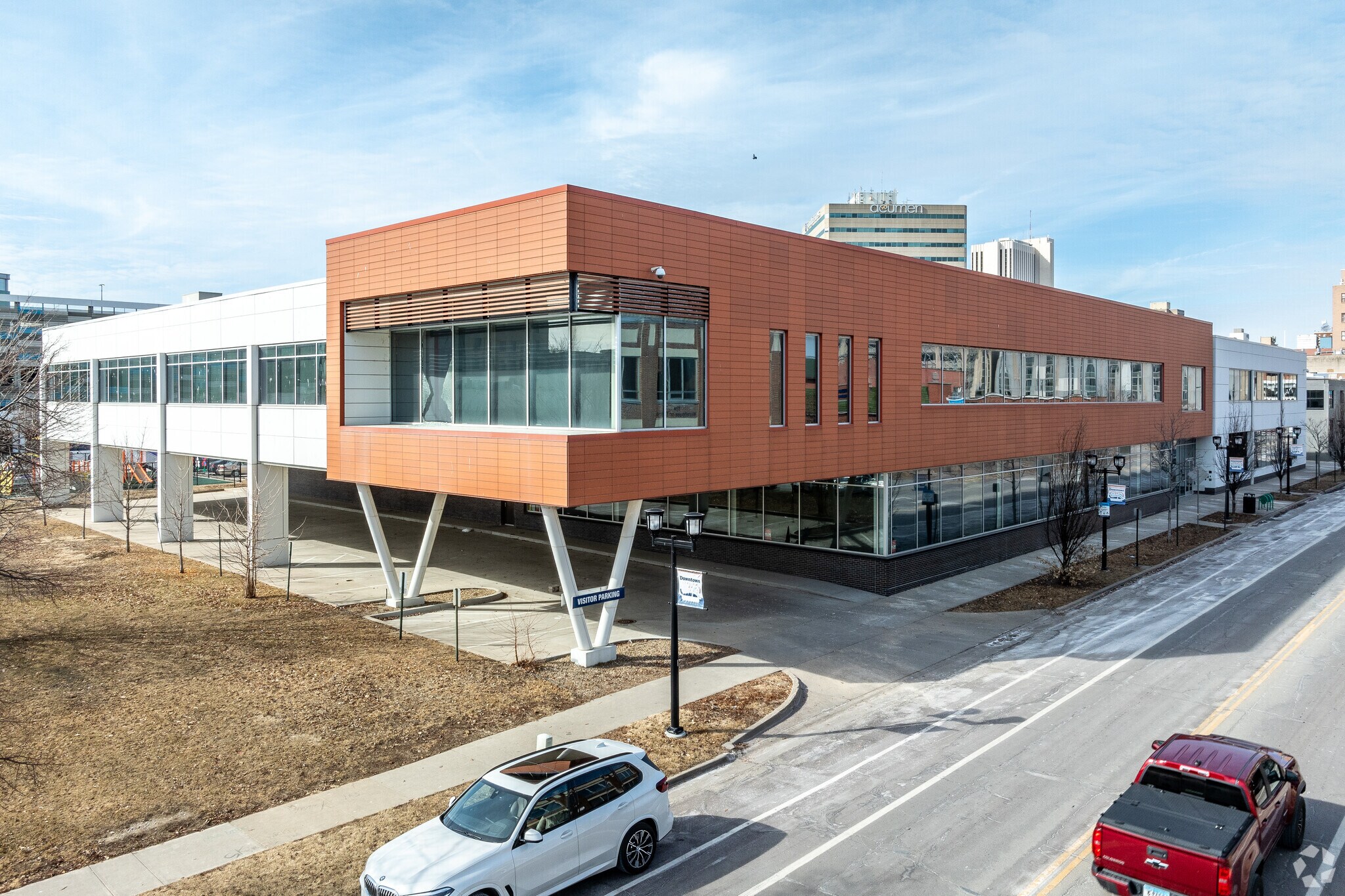 601 3rd St SE, Cedar Rapids, IA for Rent