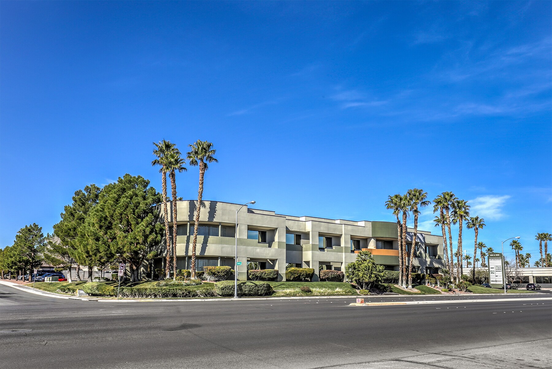 2685 S Rainbow Blvd, Las Vegas, NV for Rent