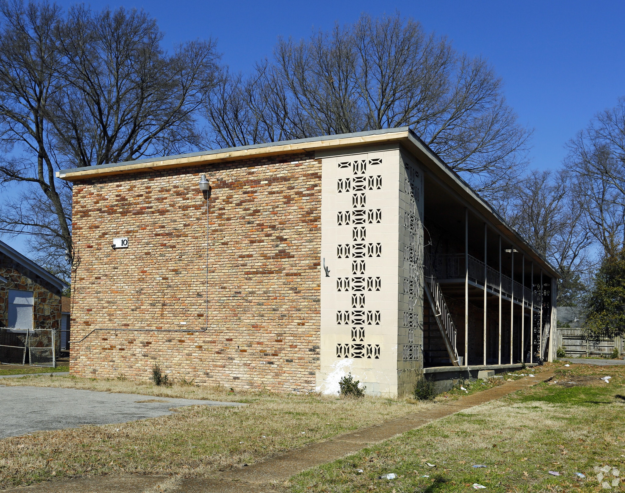 4010 Summer Ave, Memphis, TN for Sale