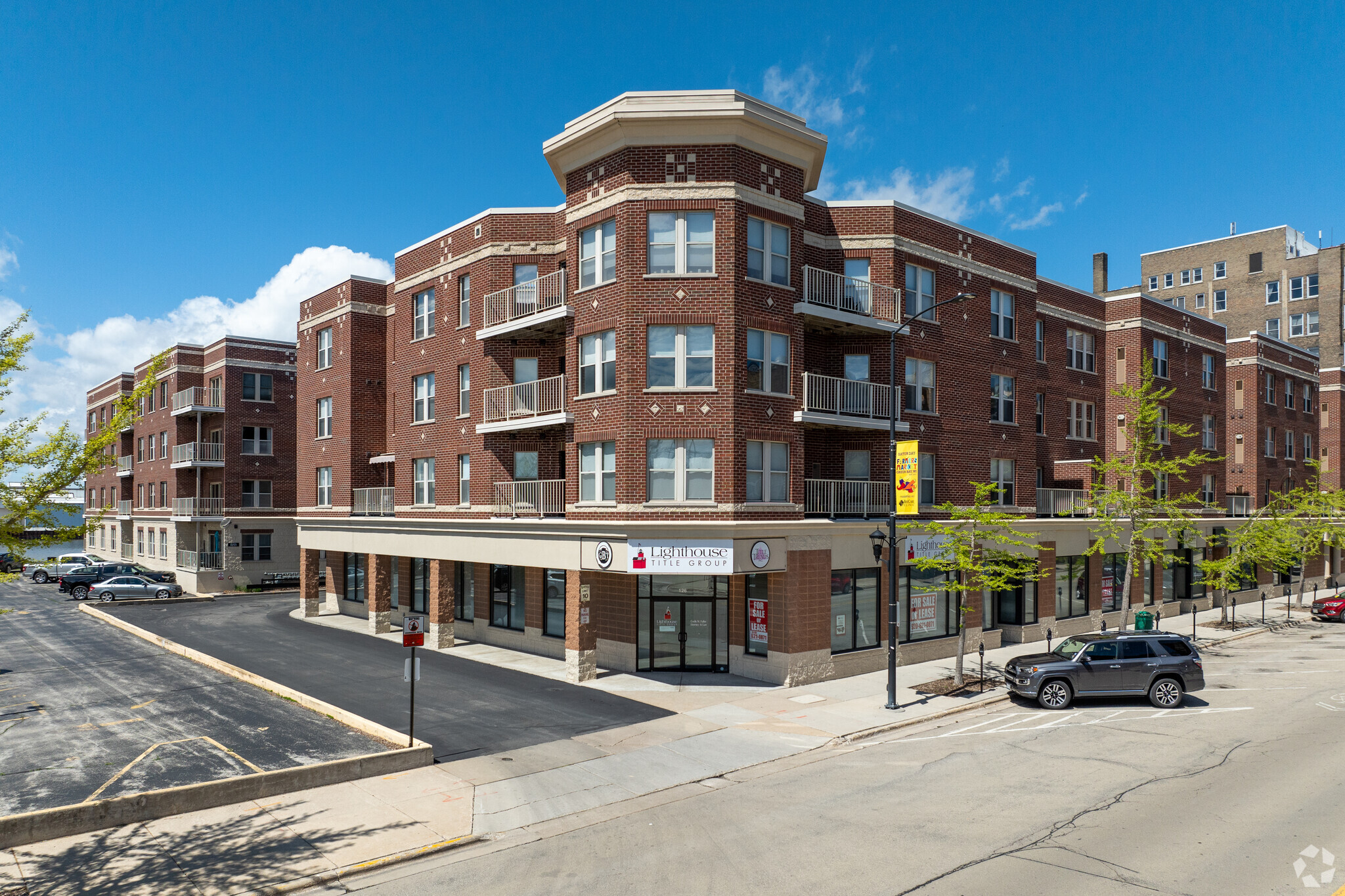 110-126 S Washington St, Green Bay, WI for Rent