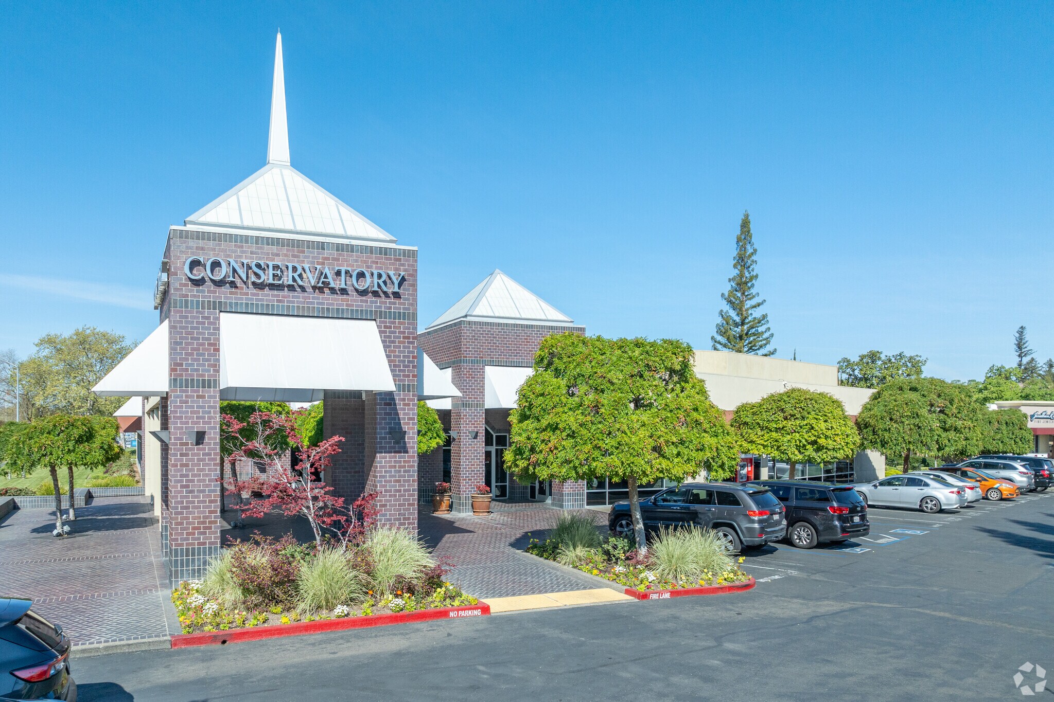 2425 Fair Oaks Blvd, Sacramento, CA for Rent